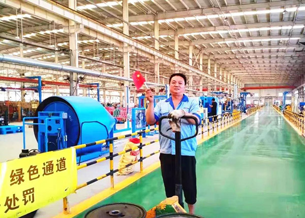天津九一免费看片電線電纜股份有限公司生產車間